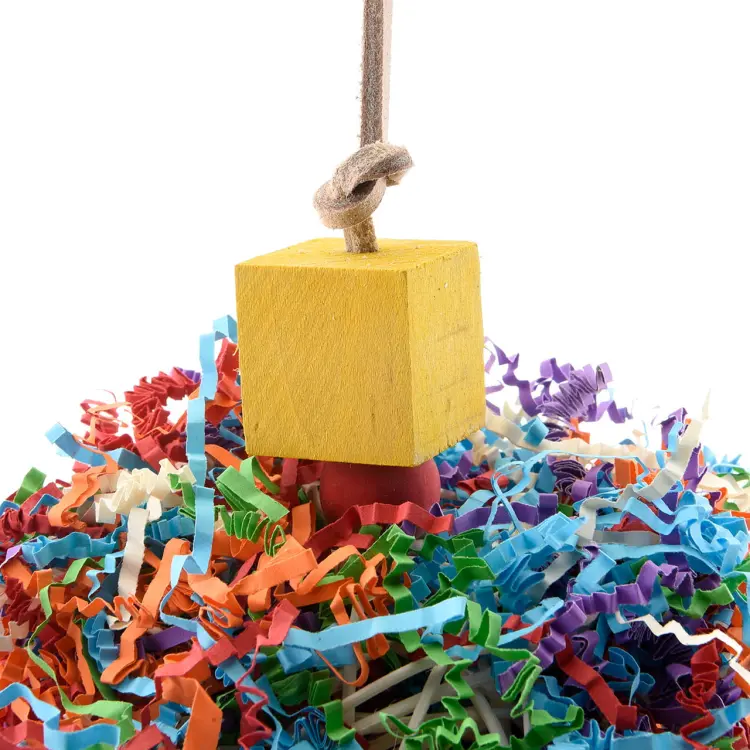 Trhací hračka | Křupavá hračka pro střední a malé papoušky  od ParrotPlanet.cz