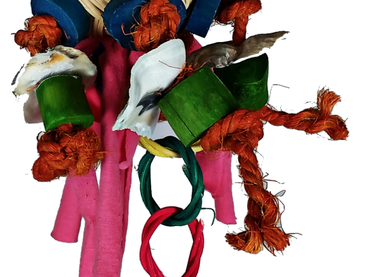 Proutěná rozmanitost – hračka pro malé a střední papoušky, nejvyšší kvalita od ParrotPlanet.cz