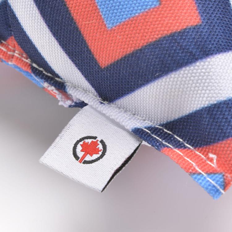 Polštářek PIRAMIDKA XL pro mazlení kočky | Canadian Cat | Nordic Karo | kočičí máta 11 g od ParrotPlanet.cz