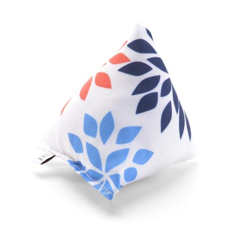 Polštářek PIRAMIDKA XL pro mazlení kočky | Canadian Cat | NORDIC FLOWER | kočičí máta 11 g od ParrotPlanet.cz