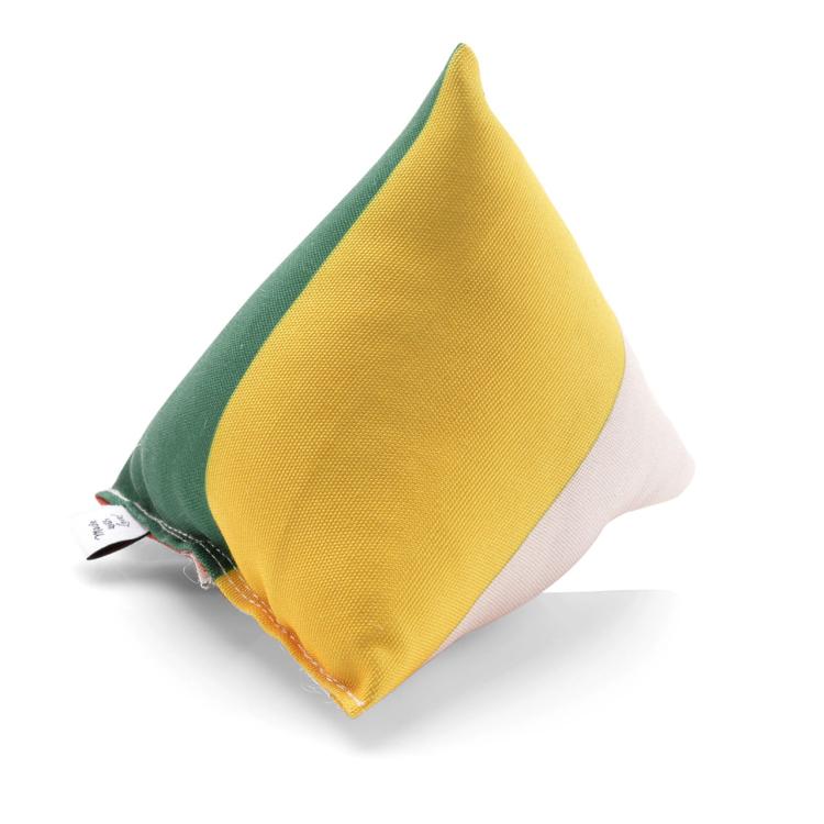 Polštářek PIRAMIDKA XL pro mazlení kočky | Canadian Cat | Reggae 4-color | catnip 11 g od ParrotPlanet.cz