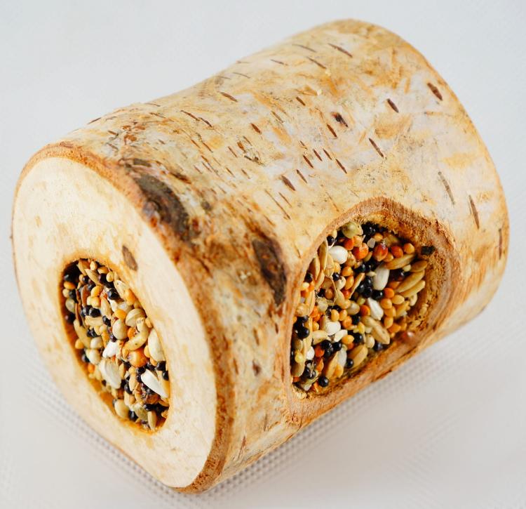 Mini pařez se semeny – pro všechny papoušky od ParrotPlanet.cz