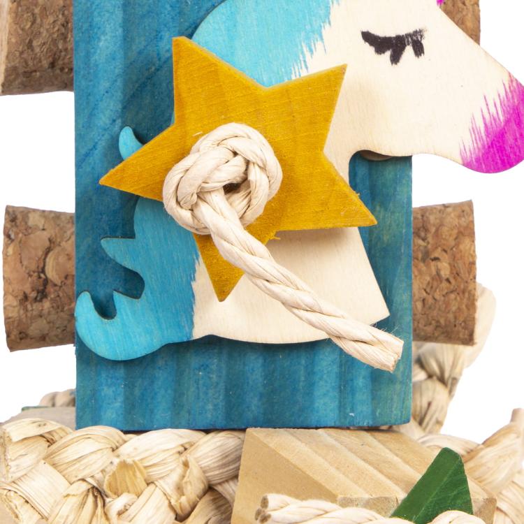 Happy Unicorn – hračka pro střední a velké papoušky od ParrotPlanet.cz