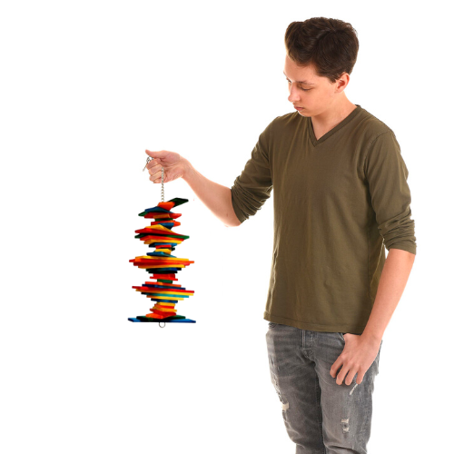 Duhová spirála Pharaona velikost M – hračka pro velké papoušky od ParrotPlanet.cz