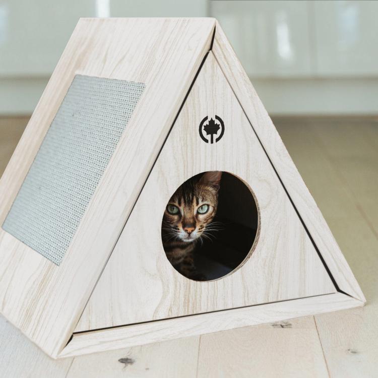 Triangle House | Úkryt, škrabadlo, jeskyně | Canadian Cat | Bílá od ParrotPlanet.cz