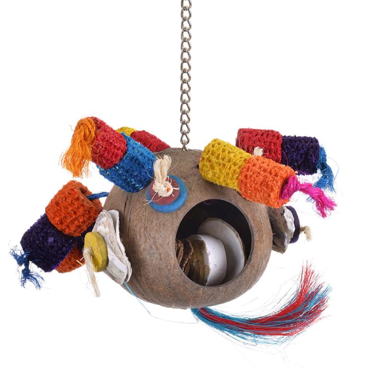 Kokos s mnoha překvapeními | Přírodní hračka ze dřeva a kukuřice | pro všechny papoušky od ParrotPlanet.cz