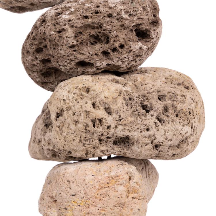 Java Lava Kebab Stone | Přírodní kebab s kameny Lava a dřevem Java L | Péče o zobák a drápky papoušků od ParrotPlanet.cz