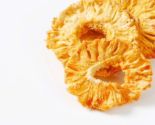 Prémiové krmivo pro papoušky | Přirozeně sušený ananas | Přírodní pamlsek pro všechny papoušky 100 g od ParrotPlanet.cz