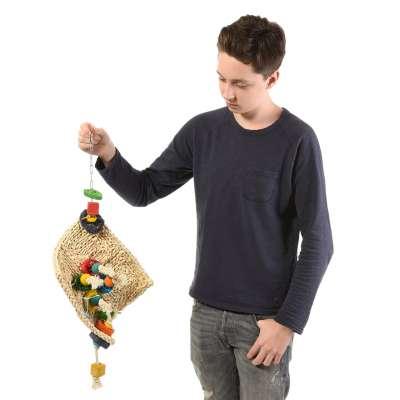 Svěží závan | Přírodní proutěná hračka s dřevěnými prvky | pro papoušky od ParrotPlanet.cz