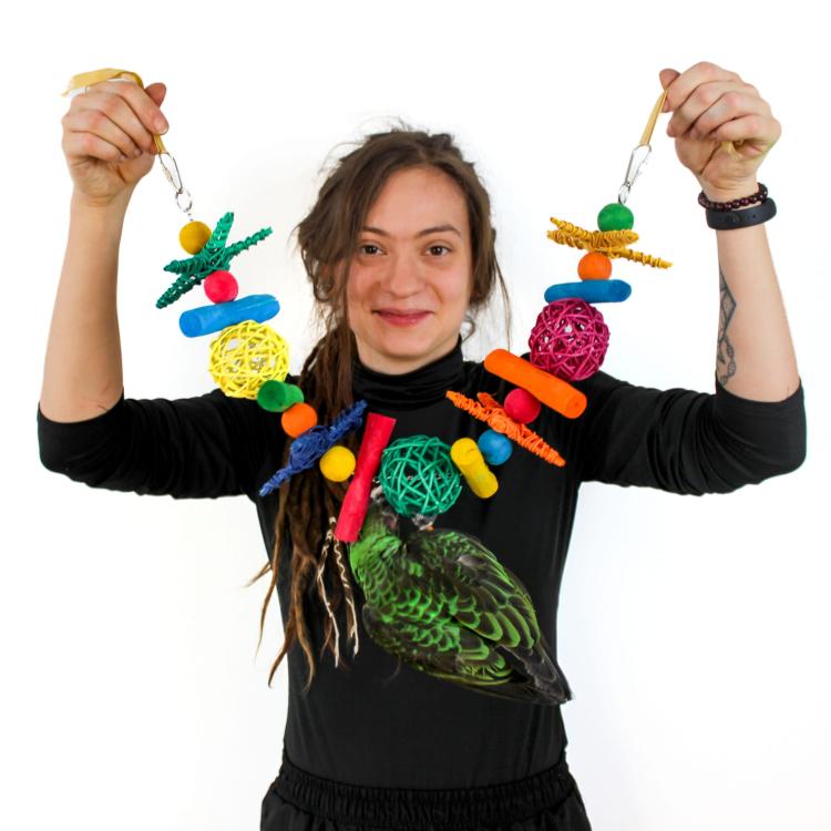 Veselá girlanda - Hračka pro střední a malé papoušky od ParrotPlanet.cz