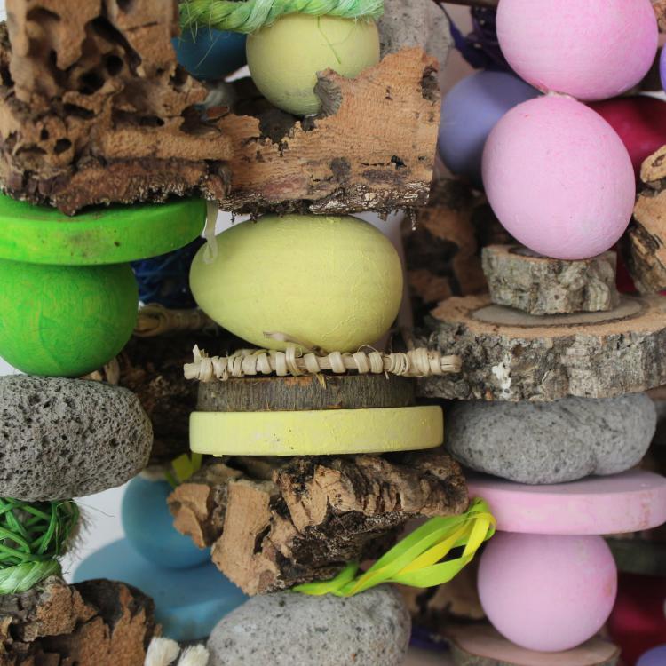 Vajíčkový košík - Hračka pro střední a velké papouškyod ParrotPlanet.cz