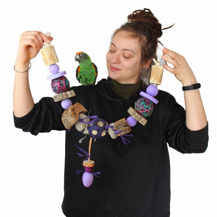 Velikonoční girlanda  – hračka pro střední a velké papoušky od ParrotPlanet.cz