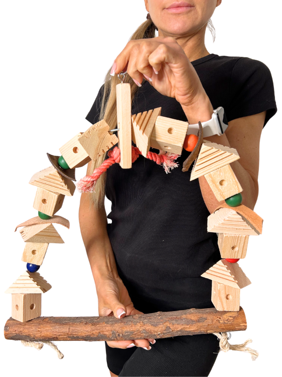 Krásná houpačka  – hračka pro malé papoušky od ParrotPlanet.cz