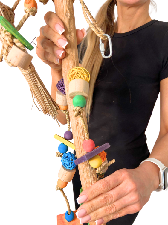 Hůl radosti 65 cm  – hračka pro všechny papoušky od ParrotPlanet.cz