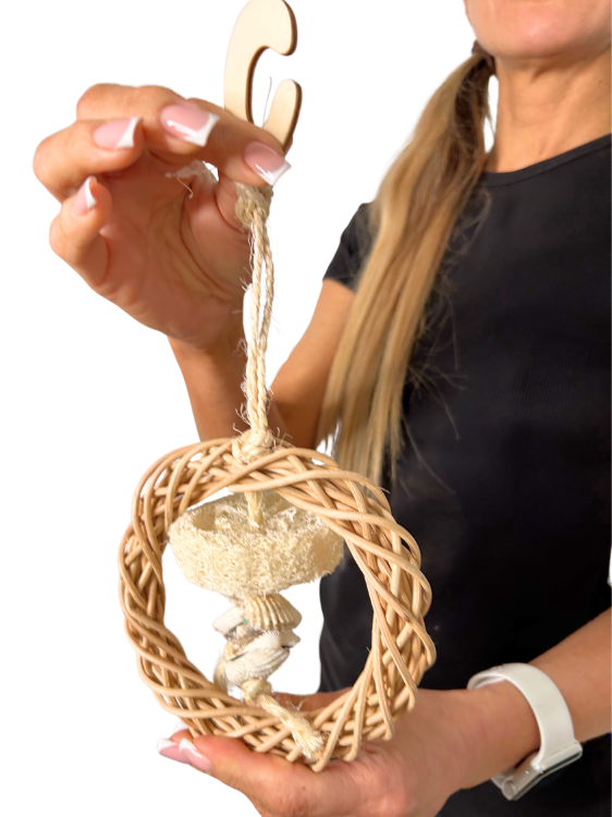 Ratanové kolečko  – hračka pro všechny papoušky od ParrotPlanet.cz