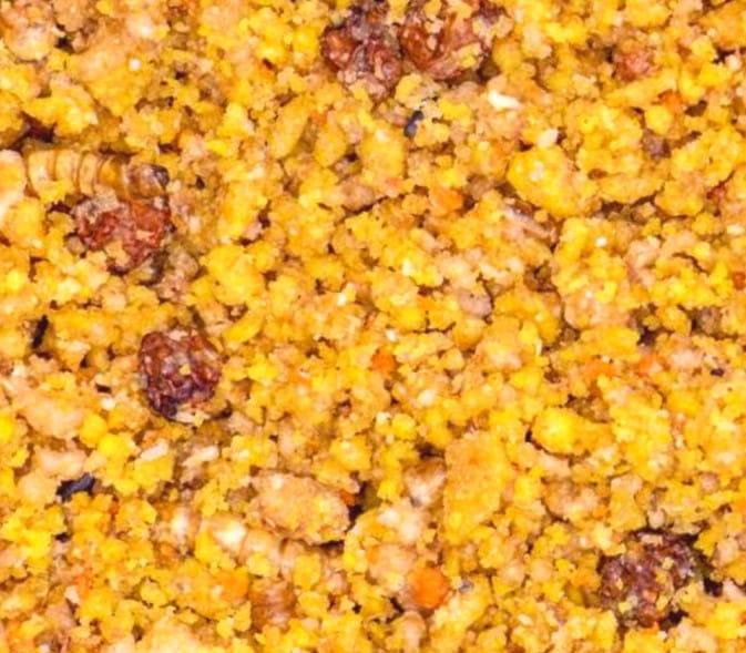 Your Parrot Soft Eggfood Gold  -  vaječné krmivo pro velké papoušky 1 kg od ParrotPlanet.cz