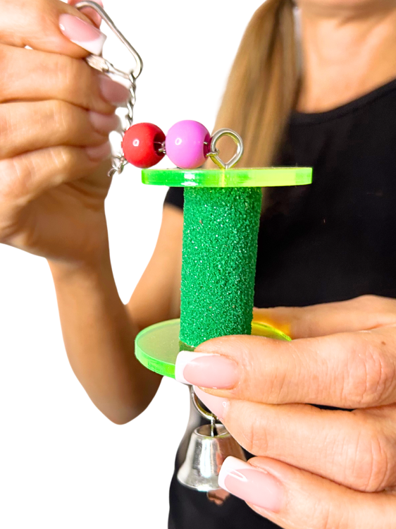 Úžasný Elmo | Hračka pro papoušky | Tvar | Barvy | Zvonek od ParrotPlanet.cz