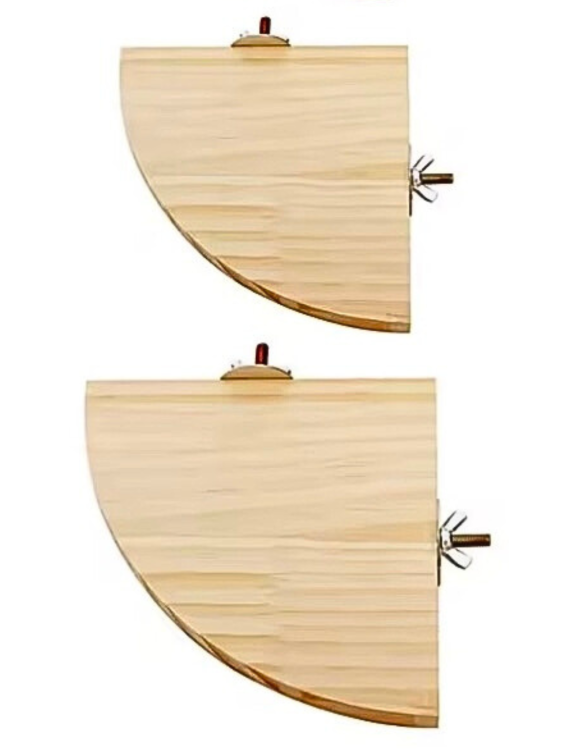 Dřevěný stolek – ideální místo pro malé a střední papoušky od ParrotPlanet.cz