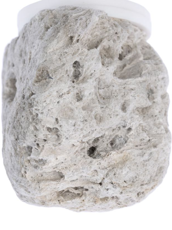 Přírodní kámen Lava – připevňuje se k kleci pro papoušky od ParrotPlanet.cz