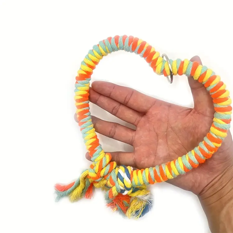 Roztomilá houpačka ve tvaru srdce pro malé papoušky | Parrot Planet.cz