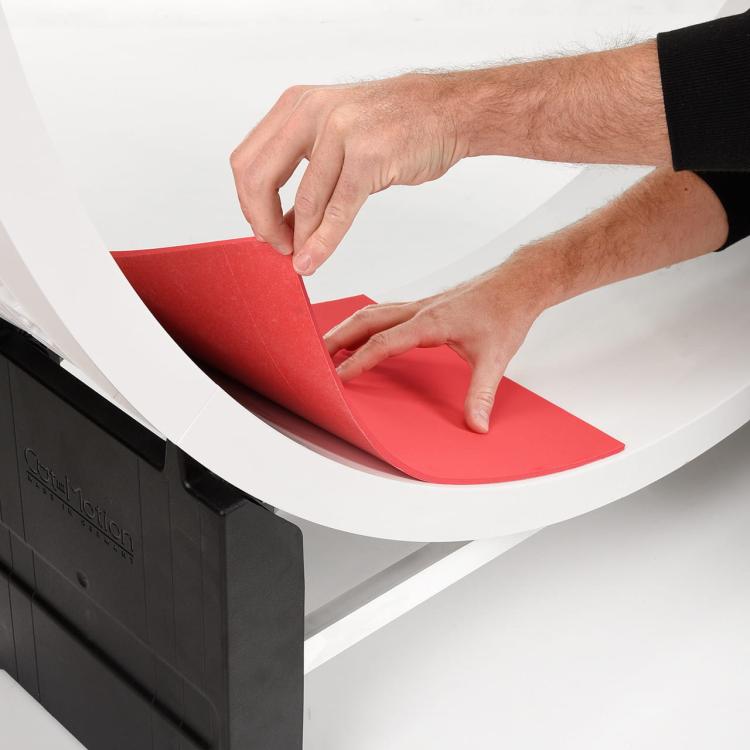 Běžecký pás pro kočky Canadian Cat Cat in Motion bílo-červený od ParrotPlanet.cz